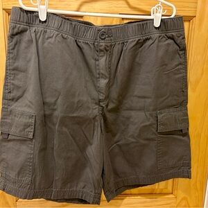 Men's Gray Cargo Shorts